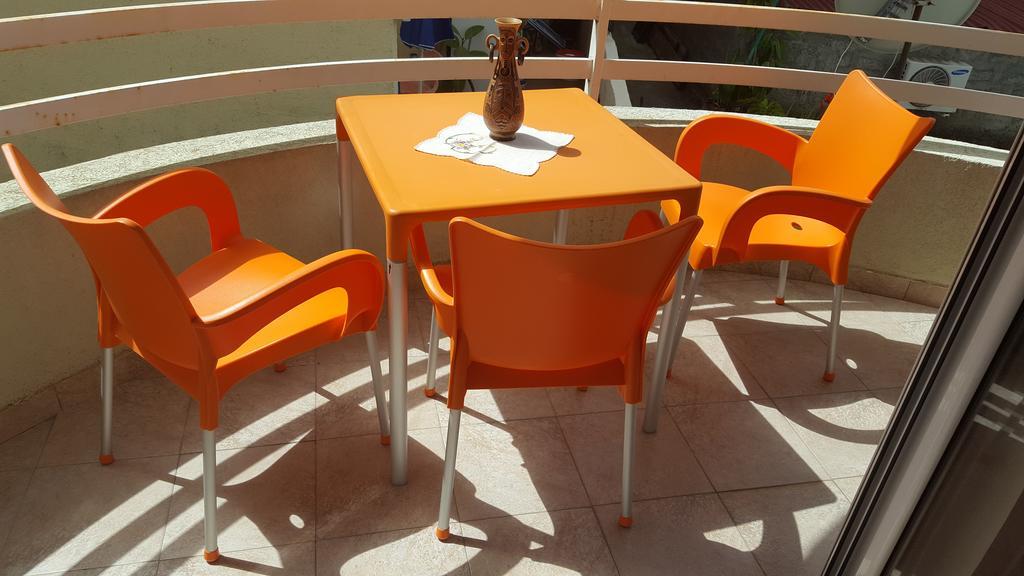 Summer Sea Apartment Budva Exterior foto